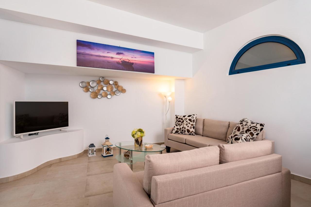 Villa Waves Μονόλιθος Εξωτερικό φωτογραφία