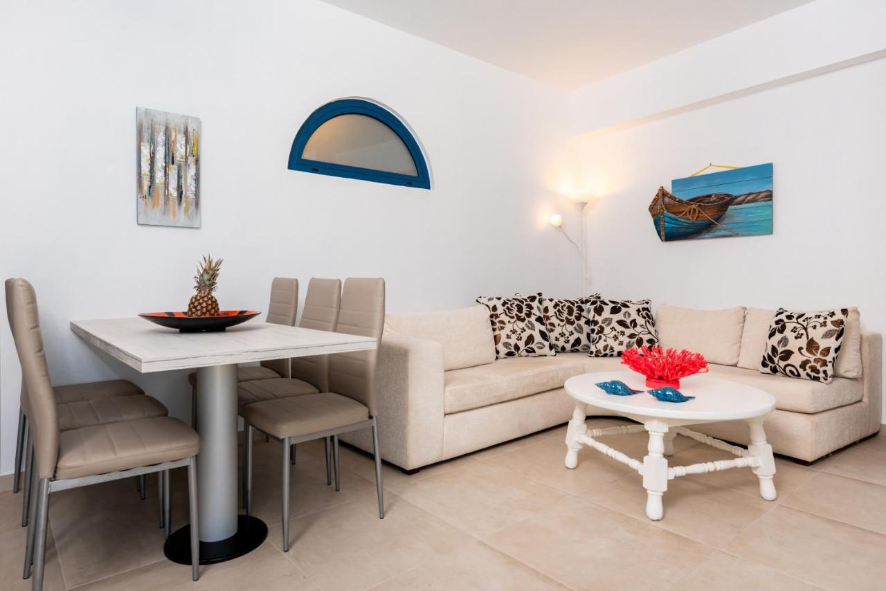 Villa Waves Μονόλιθος Εξωτερικό φωτογραφία